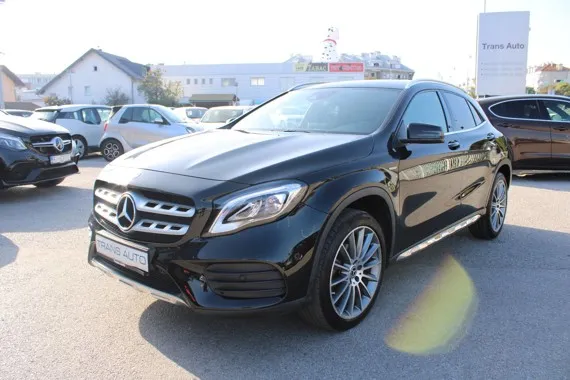 Mercedes-Benz GLA Klasse *NAVIGACIJA,LED,KAMERA* Image 1