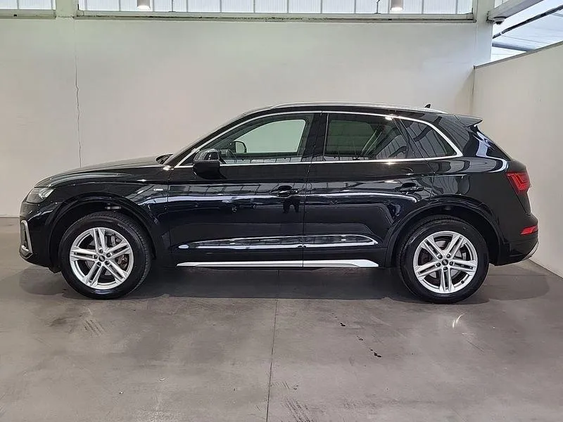 AUDI Q5 40 TDI 204CV qu. S tr. S line Image 3