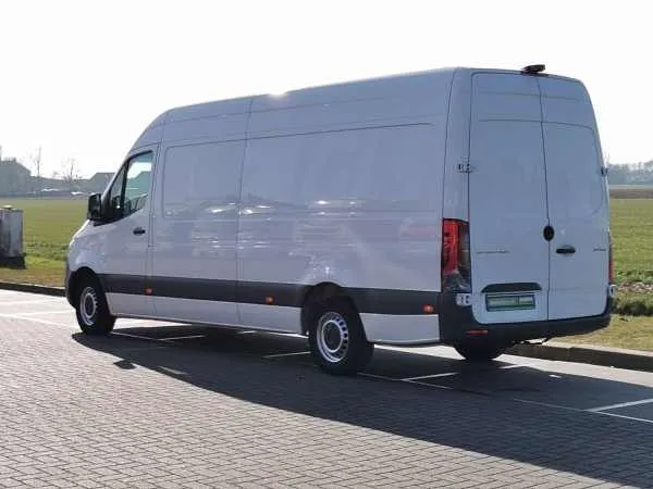 Mercedes-Benz Sprinter 314 L3H2 Maxi LED AUT Image 5