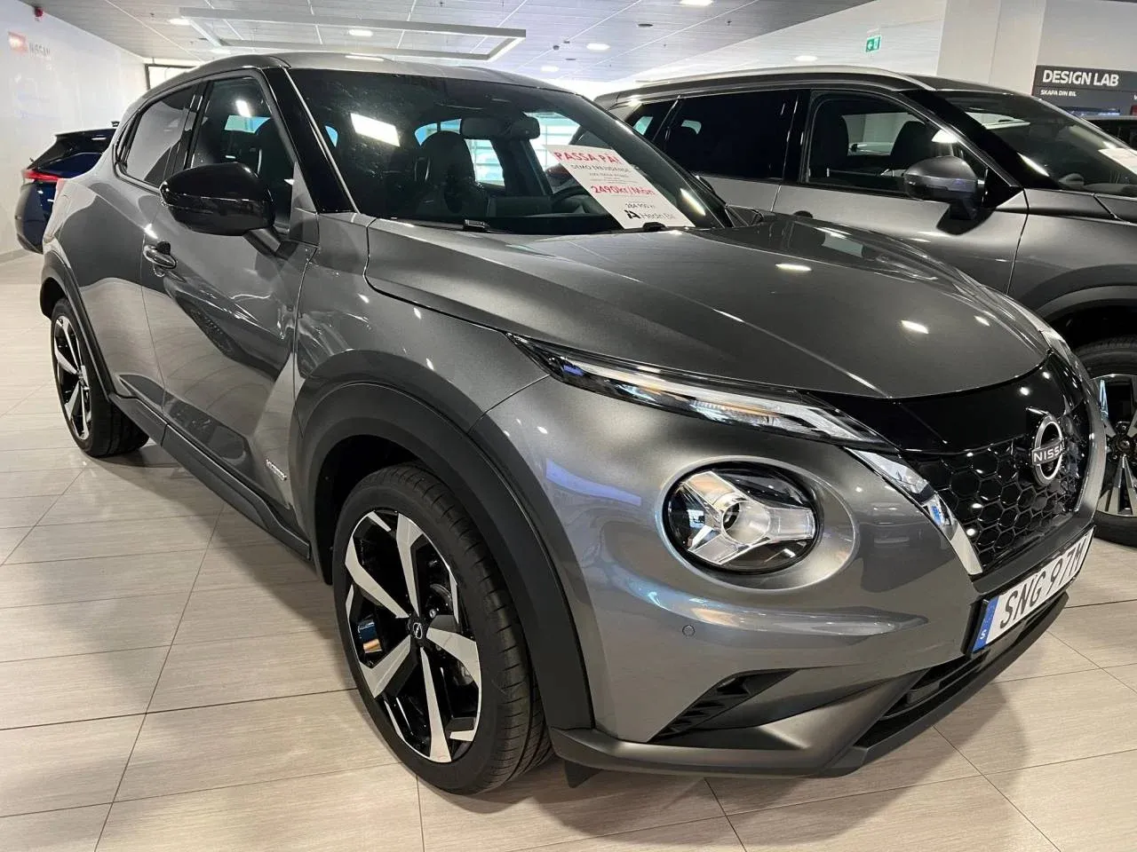 Nissan Juke *DEMO ERBJUDANDE* JUKE HYBRID 2.99% RÄNTA TEKNA Image 1